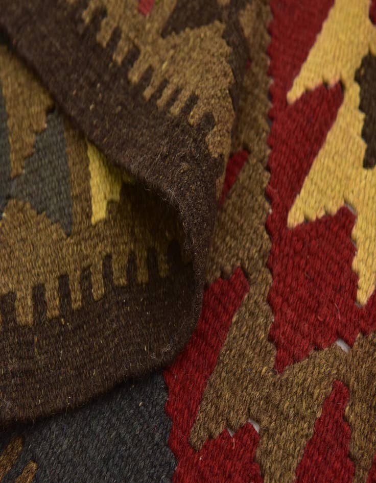 Detail image of  5' 3 x 8' 2  Hand Woven Kilim Maymana Wool Rug