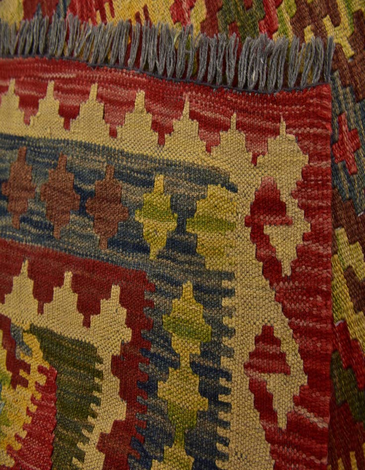 Detail image of  3' 7 x 6' 9  Hand Woven Kilim Maymana Wool Rug