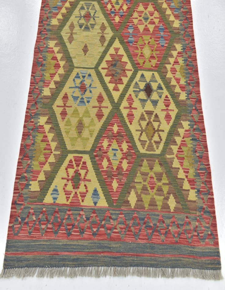 Detail image of  3' 6 x 6' 5  Hand Woven Kilim Maymana Wool Rug