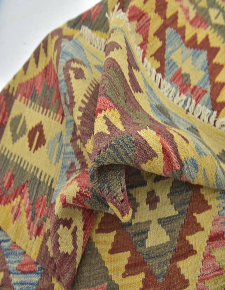 Detail image of  3' 4 x 4' 8  Hand Woven Kilim Maymana Wool Rug