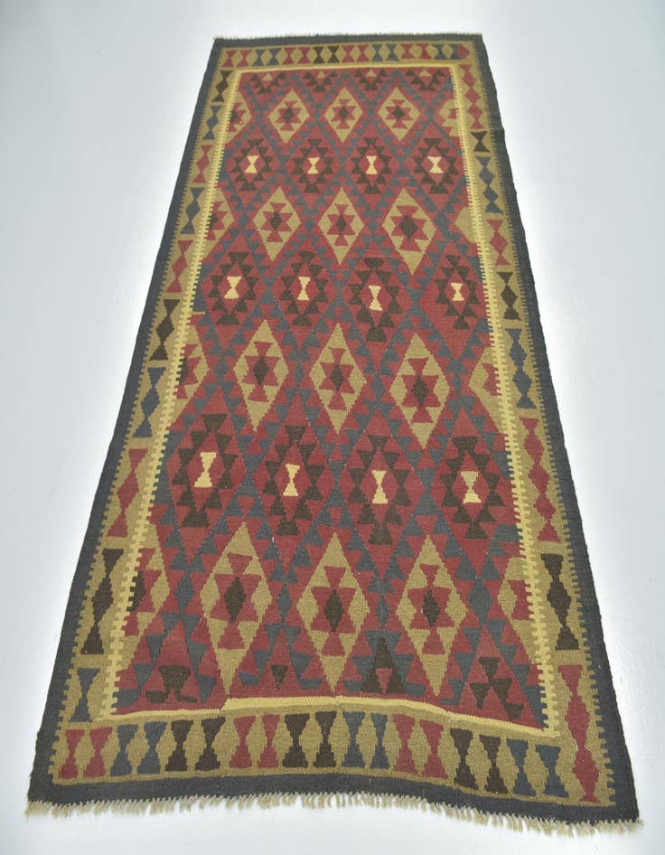 Detail image of  5' 4 x 8'  Hand Woven Kilim Maymana Wool Rug