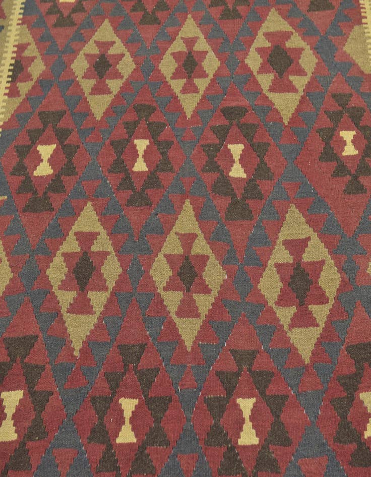 Detail image of  5' 4 x 8'  Hand Woven Kilim Maymana Wool Rug