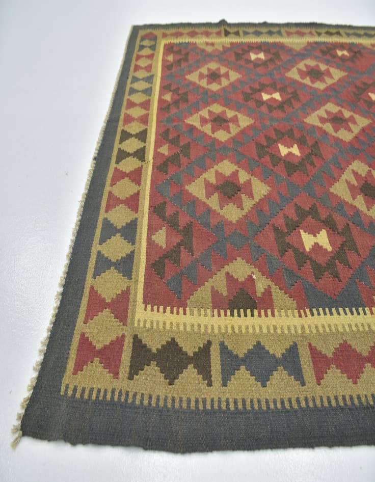 Detail image of  5' 4 x 8'  Hand Woven Kilim Maymana Wool Rug