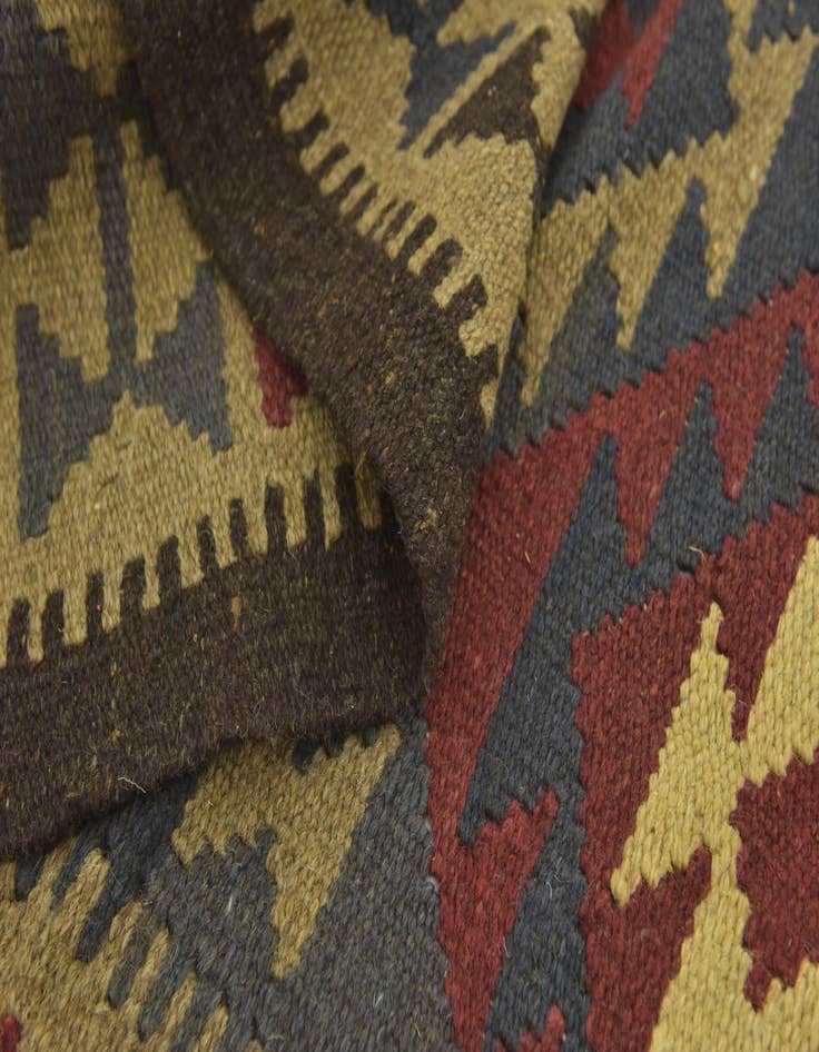 Detail image of  5' x 8' 6  Hand Woven Kilim Maymana Wool Rug
