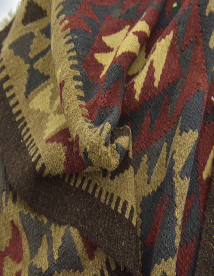 Detail image of  5' x 8' 6  Hand Woven Kilim Maymana Wool Rug