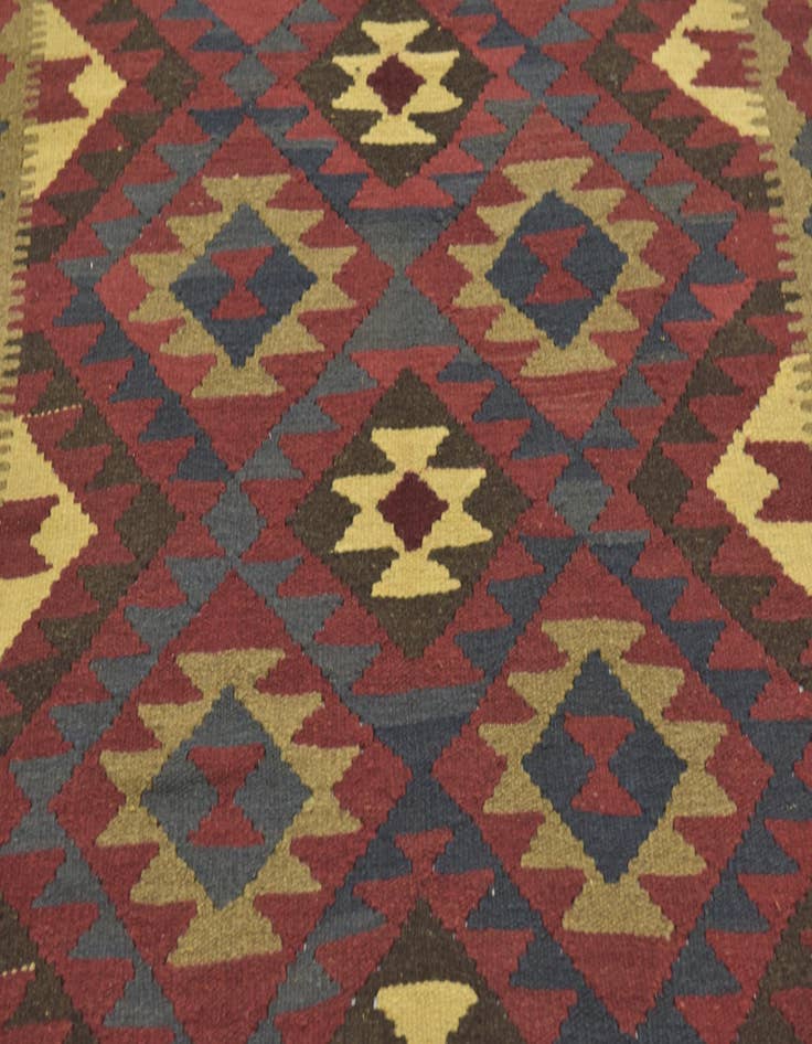 Detail image of  5' 2 x 8'  Hand Woven Kilim Maymana Wool Rug