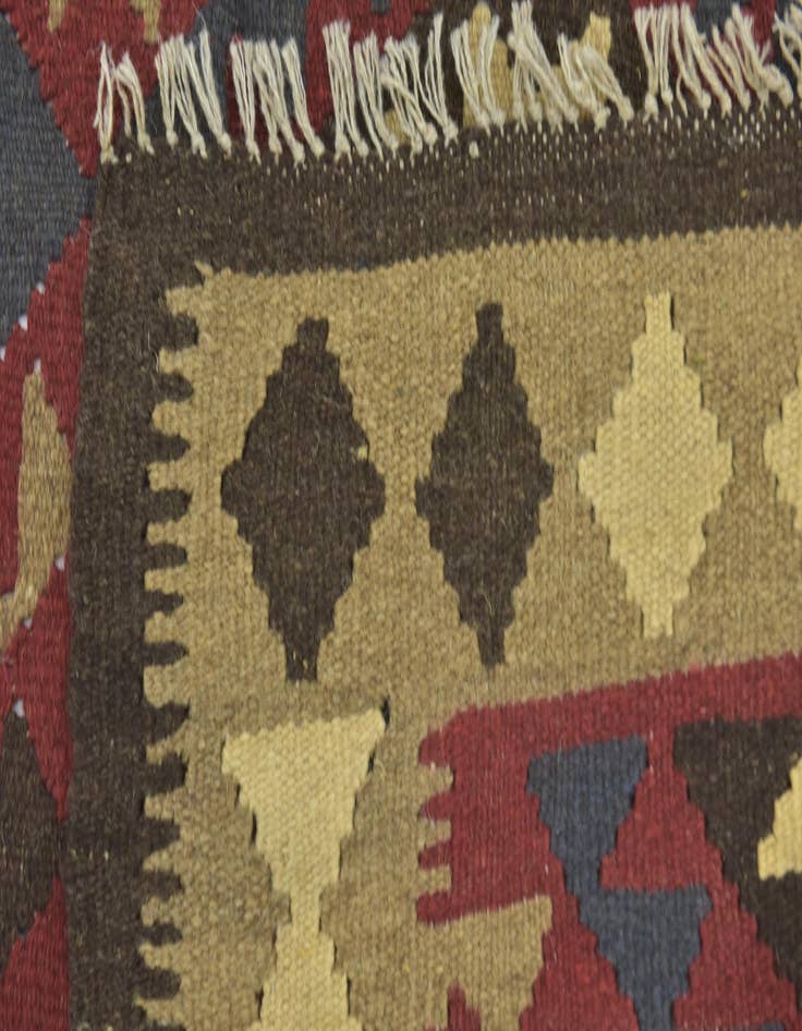 Detail image of  5' 2 x 8' 2  Hand Woven Kilim Maymana Wool Rug