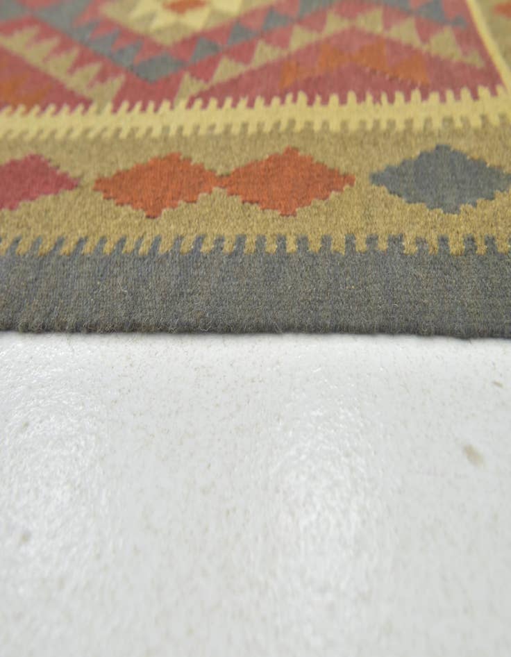 Detail image of  3' 2 x 4' 10  Hand Woven Kilim Maymana Wool Rug