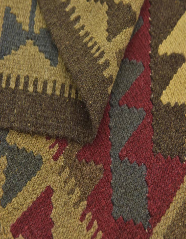 Detail image of  3' 4 x 4' 10  Hand Woven Kilim Maymana Wool Rug