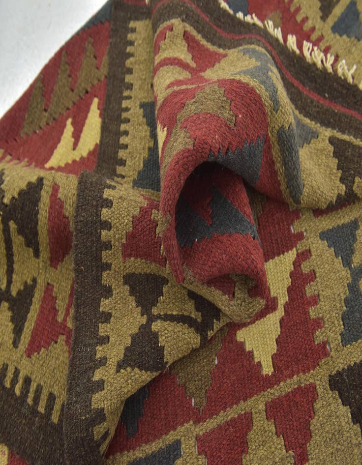Detail image of  3' 3 x 4' 8  Hand Woven Kilim Maymana Wool Rug