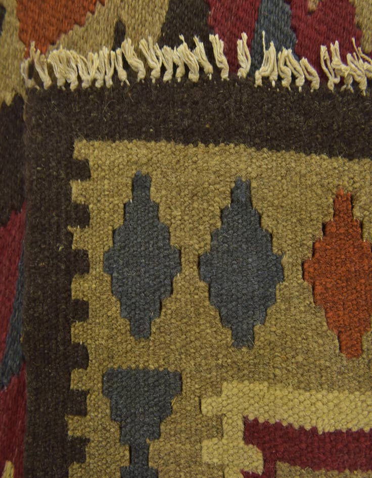 Detail image of  3' 2 x 5'  Hand Woven Kilim Maymana Wool Rug