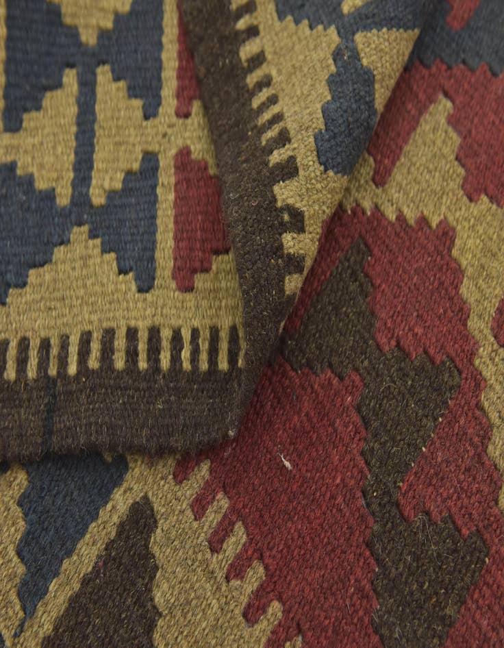 Detail image of  3' 4 x 5'  Hand Woven Kilim Maymana Wool Rug