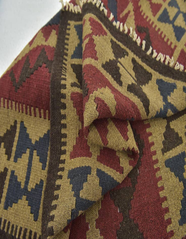 Detail image of  3' 4 x 5'  Hand Woven Kilim Maymana Wool Rug