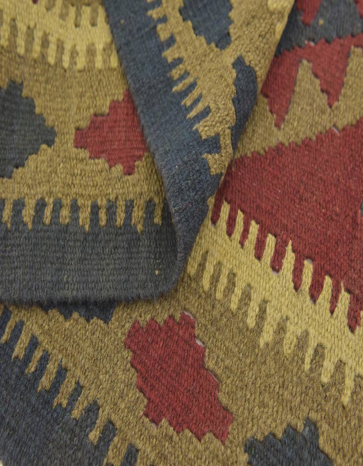 Detail image of  3' 5 x 4' 10  Hand Woven Kilim Maymana Wool Rug