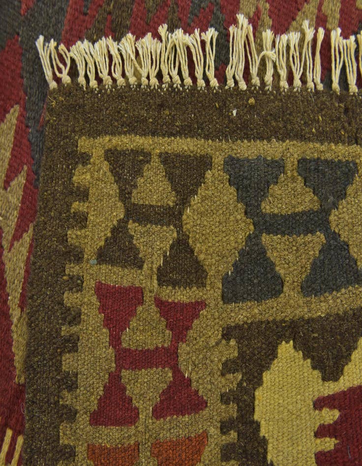 Detail image of  3' 3 x 4' 10  Hand Woven Kilim Maymana Wool Rug