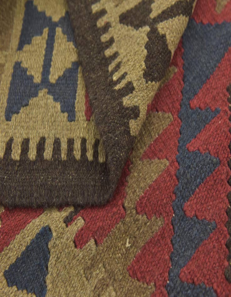 Detail image of  3' 6 x 4' 10  Hand Woven Kilim Maymana Wool Rug