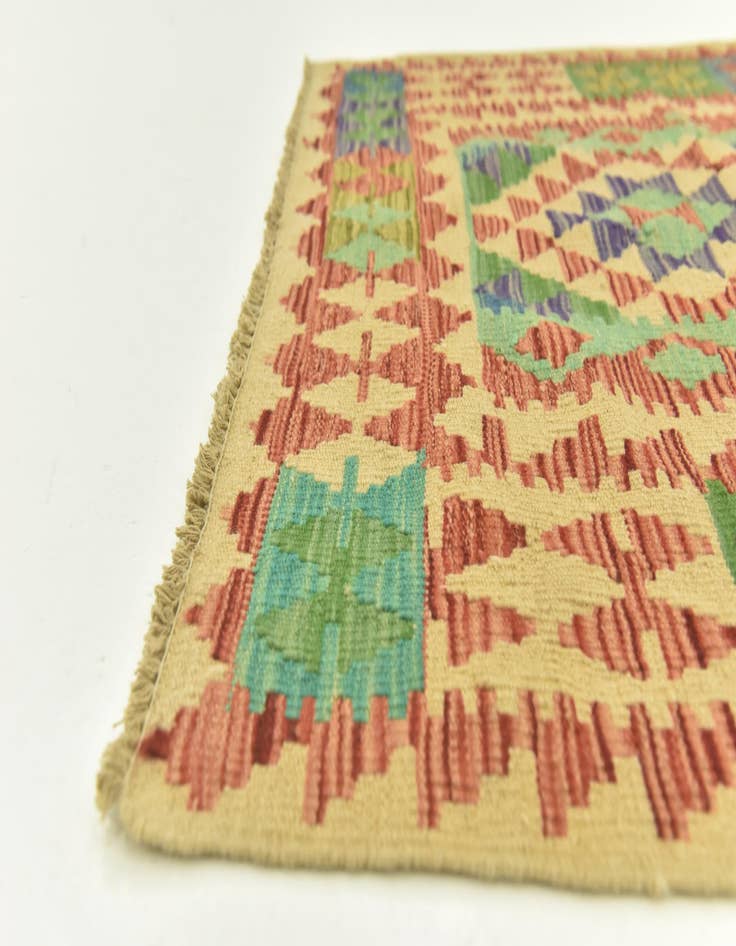 Detail image of  3' 3 x 5' 1  Hand Woven Kilim Maymana Wool Rug
