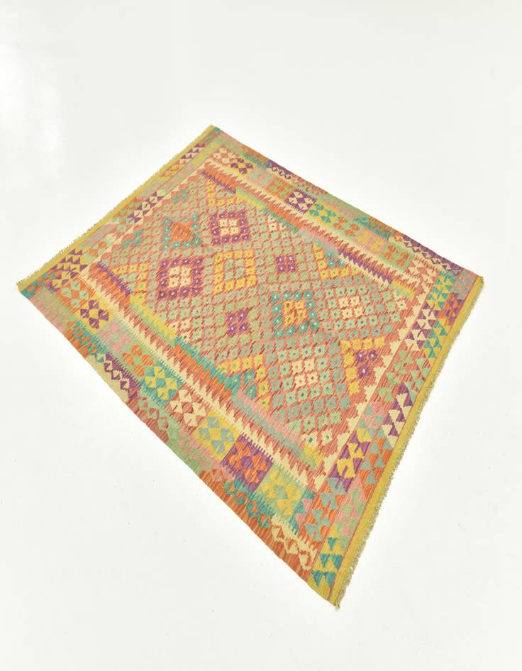 Detail image of  4' 9 x 6' 3  Hand Woven Kilim Maymana Wool Rug