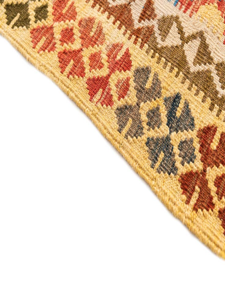 Detail image of  3' 2 x 5' 1  Hand Woven Kilim Maymana Wool Rug