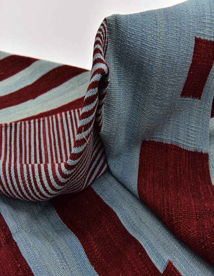 Detail image of  5' x 6' 7  Hand Woven Kilim Modern Wool Rug