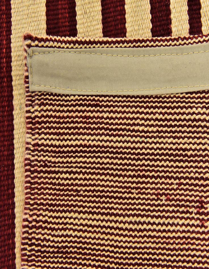 Detail image of  5' 10 x 7' 10  Hand Woven Kilim Modern Wool Rug