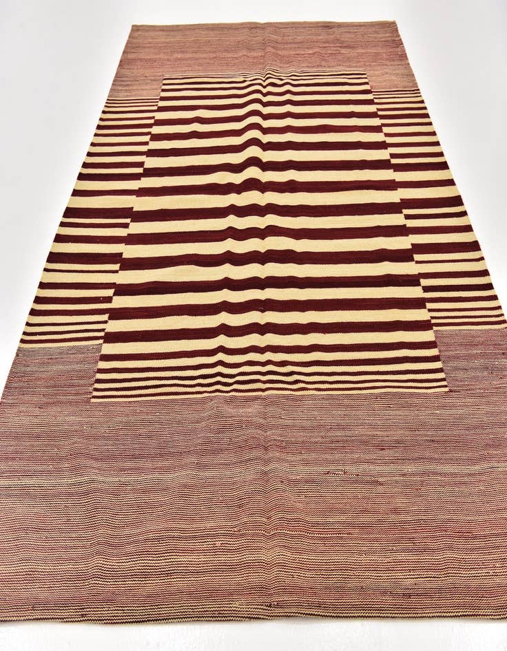 Detail image of  5' 10 x 7' 10  Hand Woven Kilim Modern Wool Rug