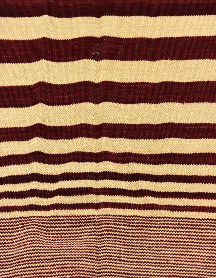 Detail image of  5' 10 x 7' 10  Hand Woven Kilim Modern Wool Rug