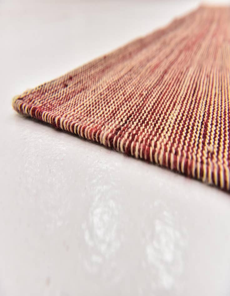 Detail image of  5' 10 x 7' 10  Hand Woven Kilim Modern Wool Rug