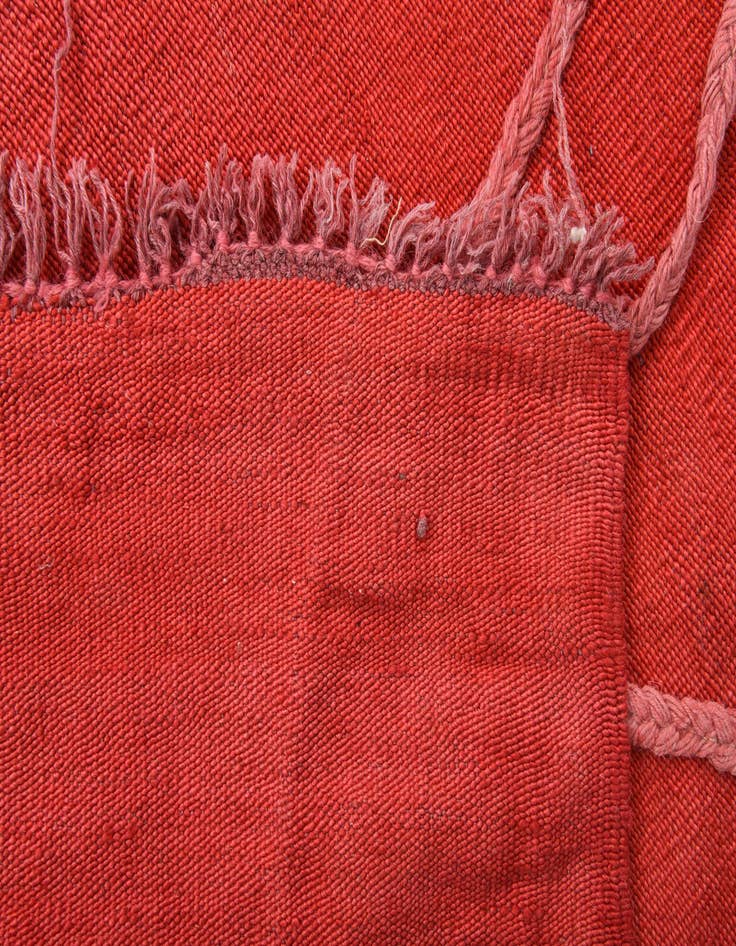 Detail image of  4' 2 x 6'  Hand Woven Kilim Modern Wool Rug