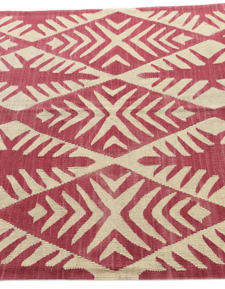 Detail image of  4' 5 x 6' 5  Hand Woven Kilim Modern Wool Rug