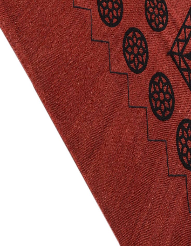 Detail image of  7' 5 x 10' 8  Hand Woven Kilim Modern Wool Rug