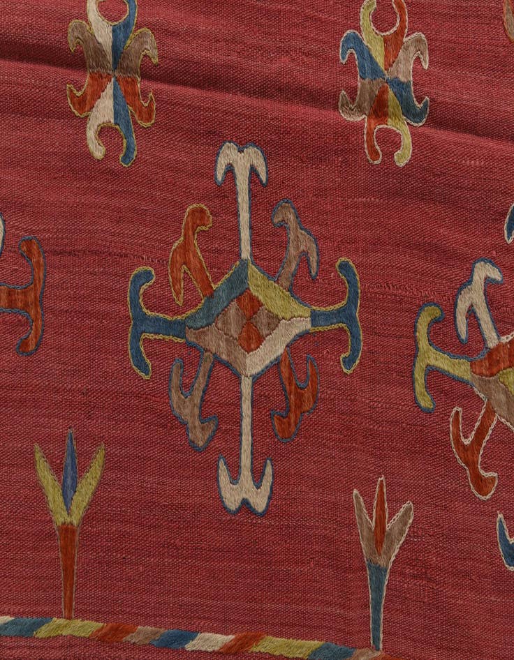 Detail image of  5' 5 x 7' 4  Hand Woven Kilim Suzani Wool Rug