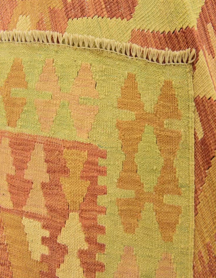 Detail image of  3' 3 x 5'  Hand Woven Kilim Waziri Wool Rug