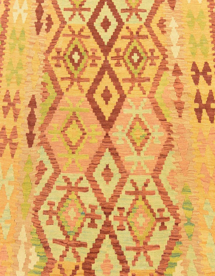 Detail image of  4' 7 x 6' 7  Hand Woven Kilim Waziri Wool Rug