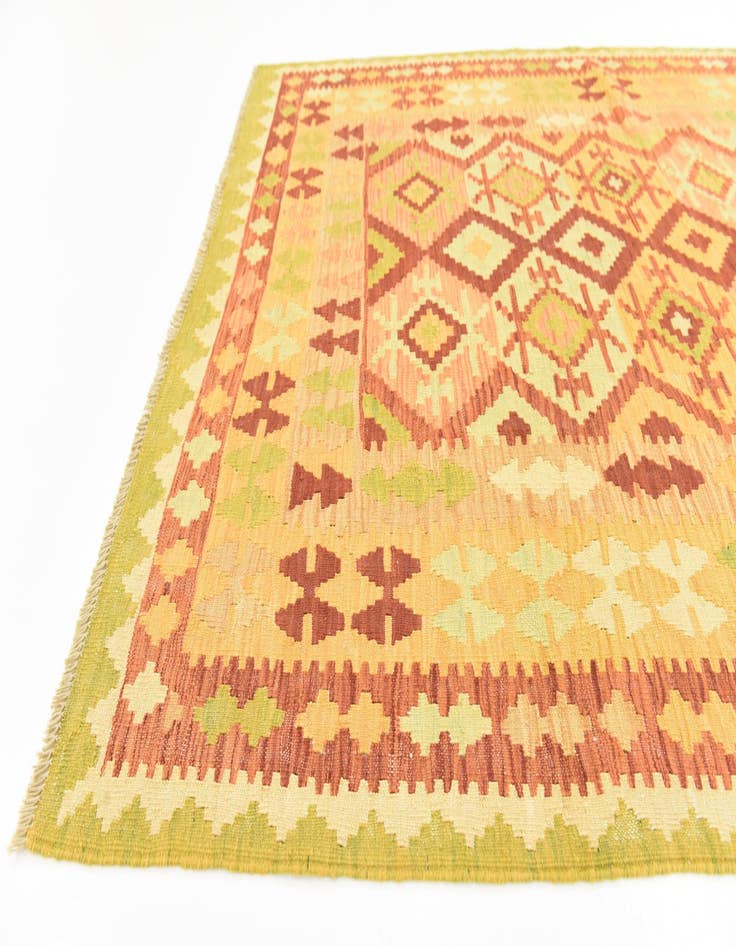 Detail image of  4' 7 x 6' 7  Hand Woven Kilim Waziri Wool Rug