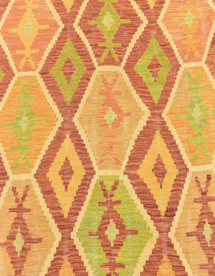 Detail image of  4' 7 x 6' 8  Hand Woven Kilim Waziri Wool Rug