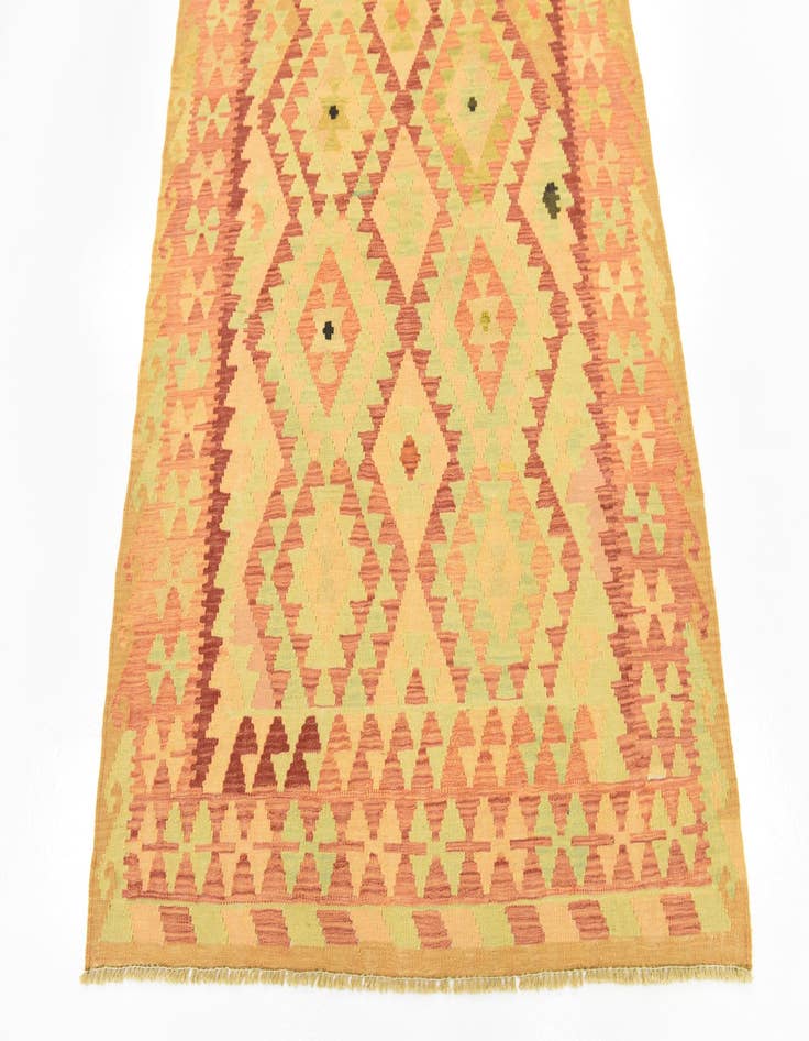 Detail image of  4' 3 x 6' 3  Hand Woven Kilim Waziri Wool Rug