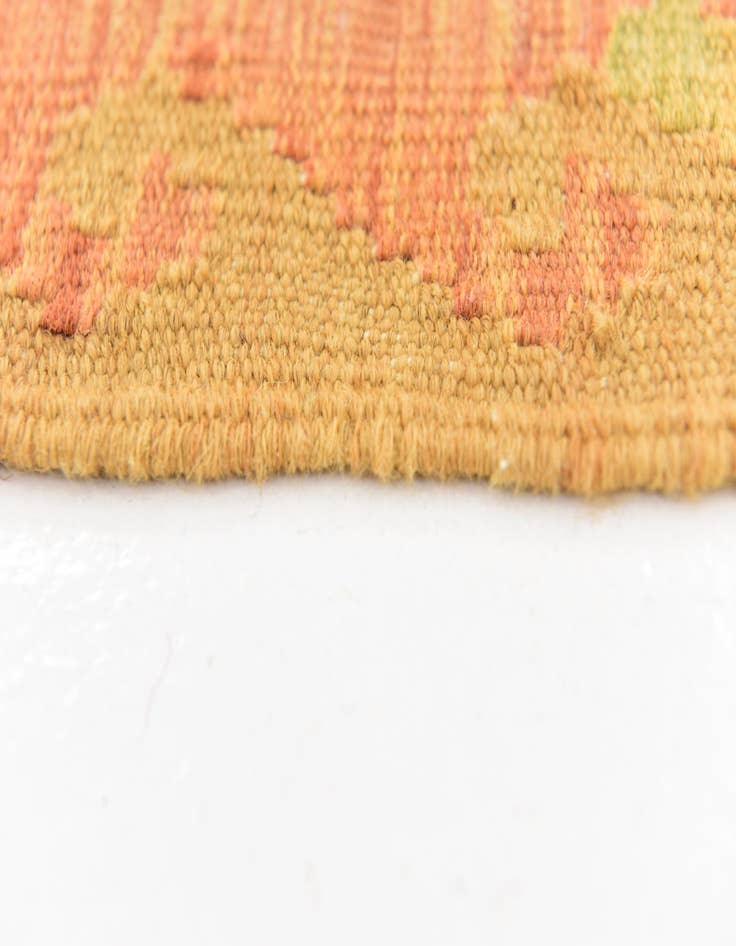 Detail image of  4' 3 x 6' 3  Hand Woven Kilim Waziri Wool Rug