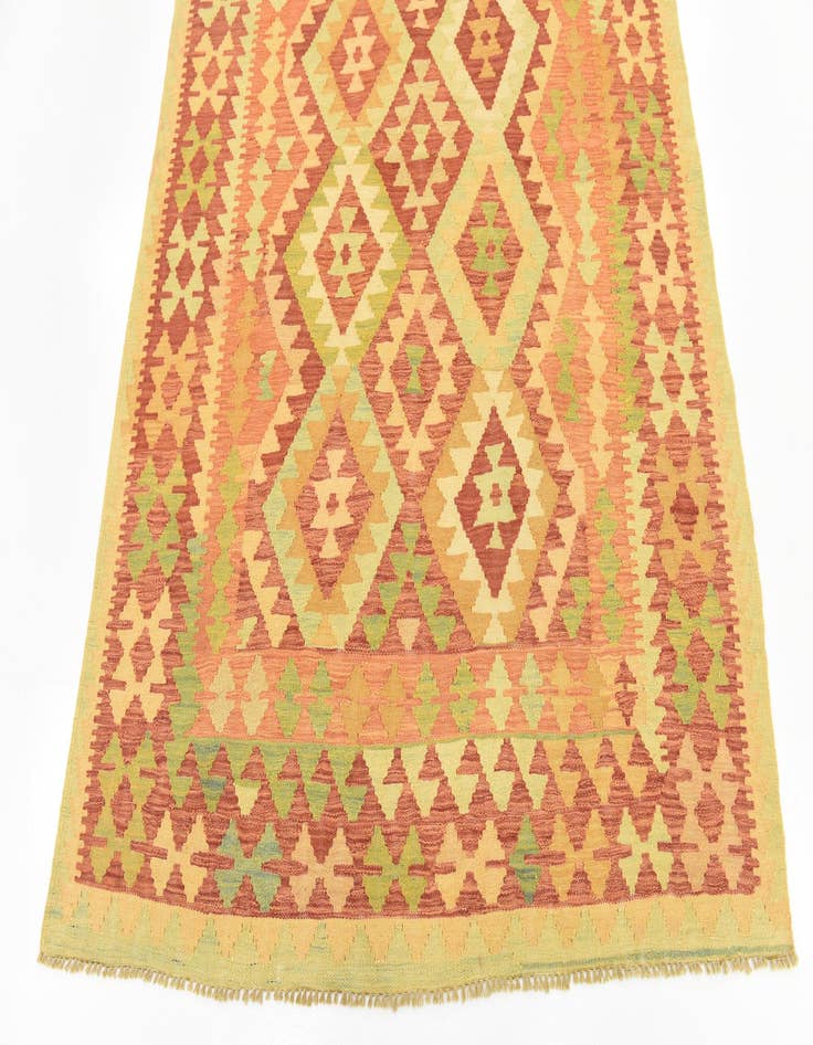 Detail image of  4' 9 x 6' 10  Hand Woven Kilim Waziri Wool Rug