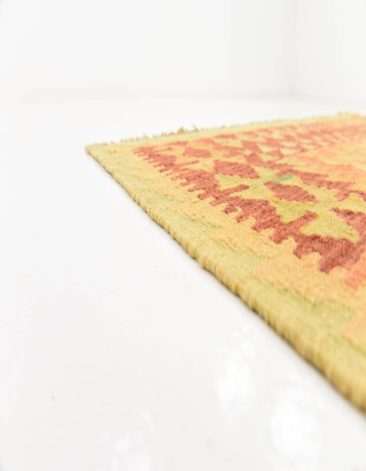 Detail image of  4' 9 x 6' 10  Hand Woven Kilim Waziri Wool Rug