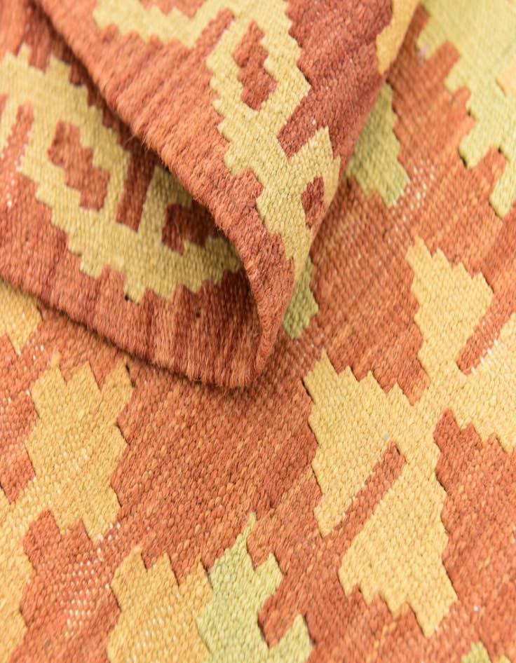 Detail image of  4' 10 x 6' 8  Hand Woven Kilim Waziri Wool Rug