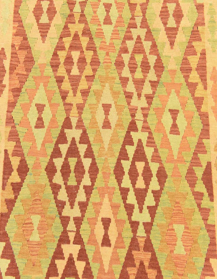 Detail image of  4' 9 x 6' 6  Hand Woven Kilim Waziri Wool Rug