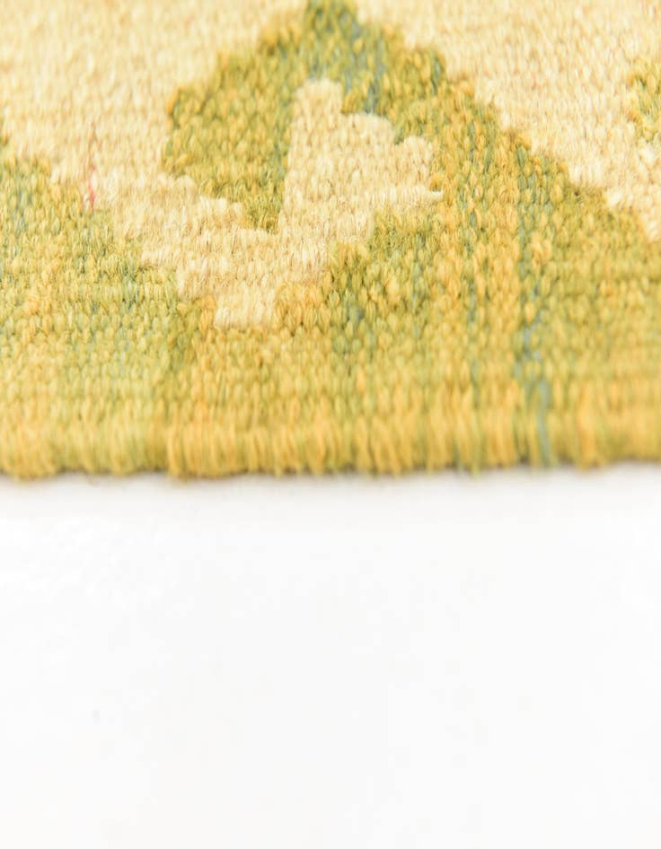 Detail image of  4' 9 x 6' 4  Hand Woven Kilim Waziri Wool Rug