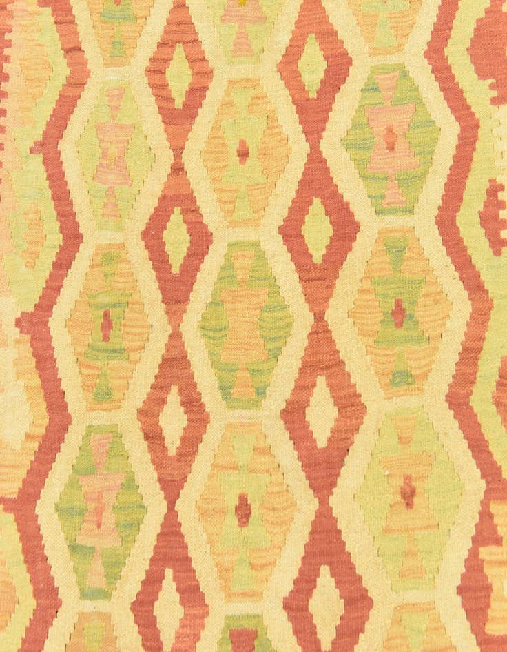 Detail image of  4' 8 x 6' 7  Hand Woven Kilim Waziri Wool Rug