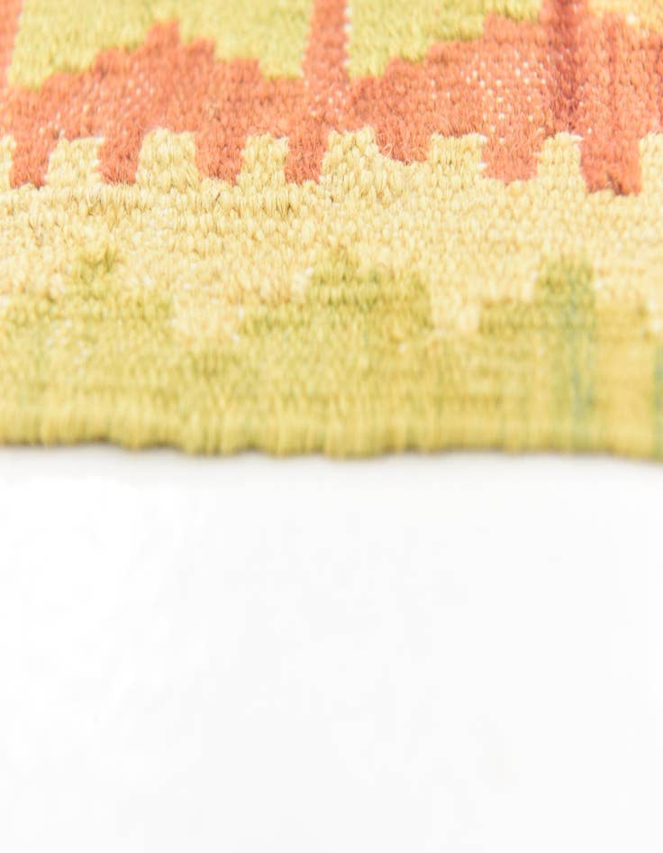 Detail image of  4' 8 x 6' 7  Hand Woven Kilim Waziri Wool Rug