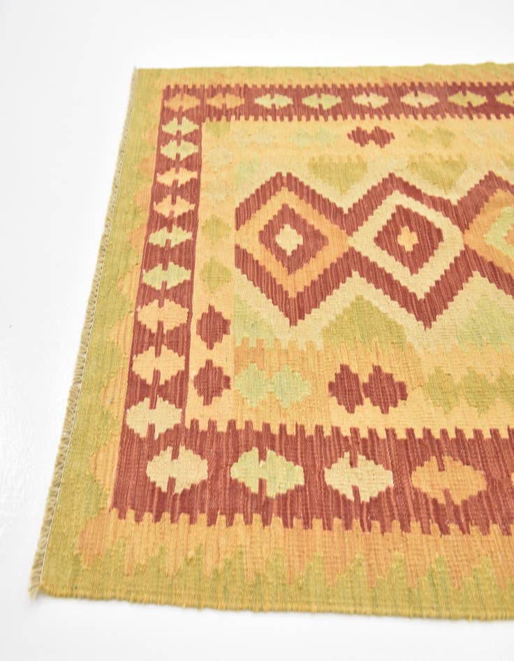 Detail image of  3' 4 x 5'  Hand Woven Kilim Waziri Wool Rug