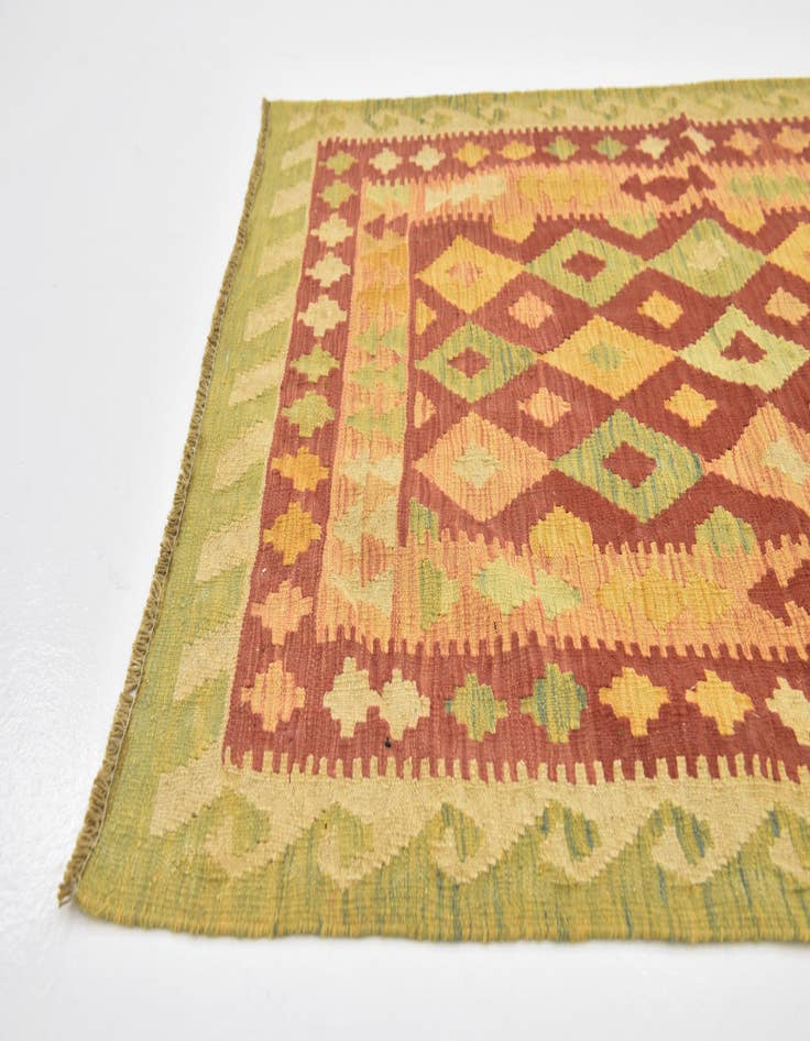 Detail image of  3' 2 x 4' 10  Hand Woven Kilim Waziri Wool Rug
