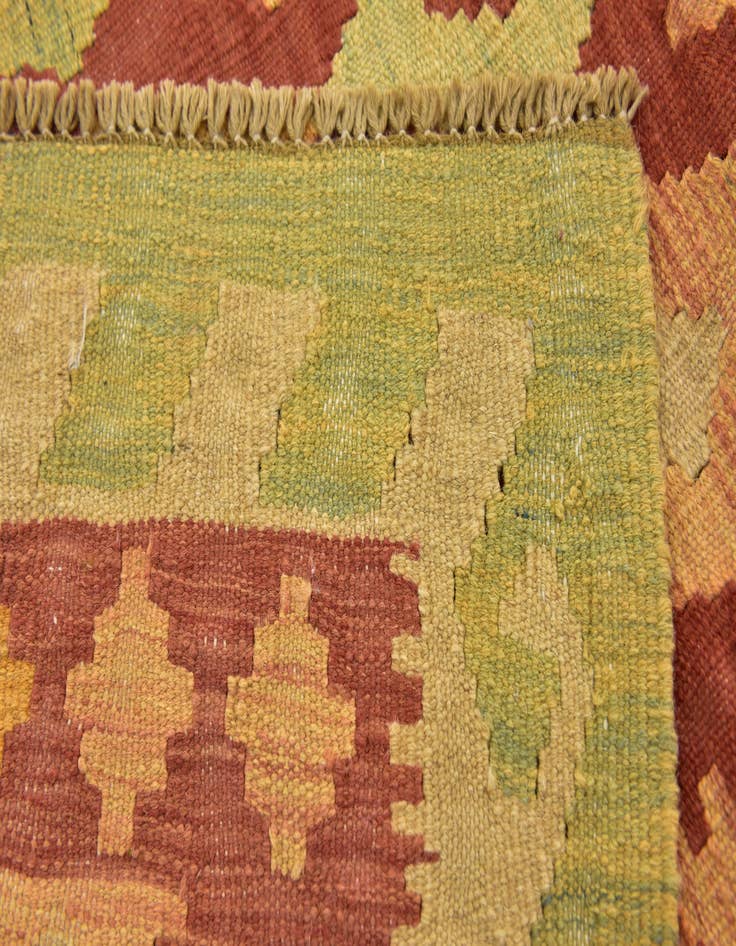 Detail image of  3' 2 x 4' 10  Hand Woven Kilim Waziri Wool Rug