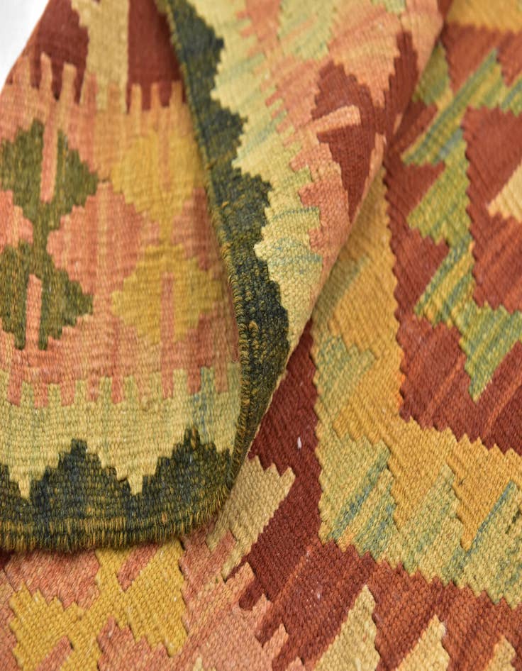 Detail image of  2' 7 x 4' 4  Hand Woven Kilim Waziri Wool Rug
