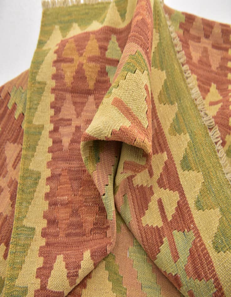 Detail image of  2' 6 x 4'  Hand Woven Kilim Waziri Wool Rug